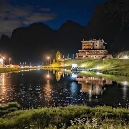 Gonzaga 3* 卡纳泽伊